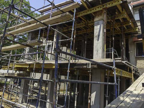 Rob Ferreira Hospital